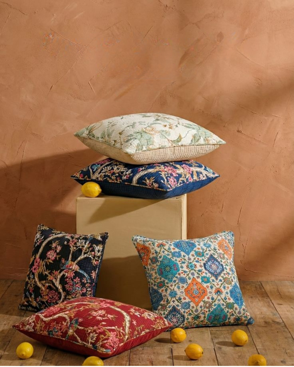 PILLOW AND CUSHIONS